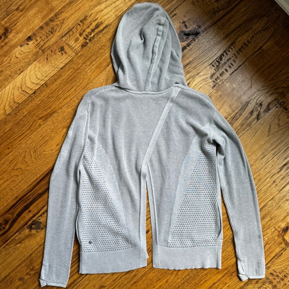 Lululemon Womens Still Movement Wrap Knit Hoodie Sweater Split Back Grey Nimbus - Picture 5 of 11